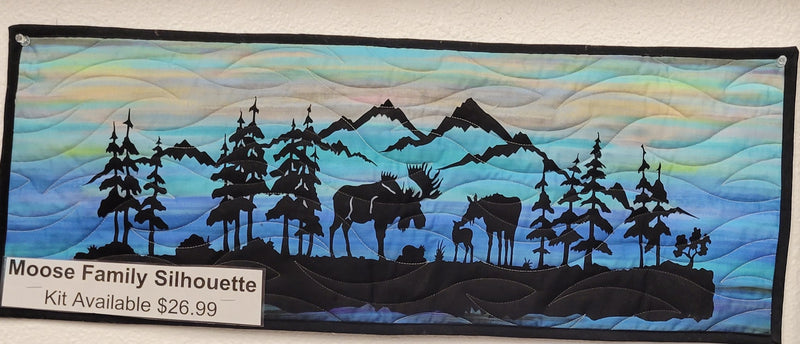 KLC Black Moose Family Silhouette W/Mountain Background Kit