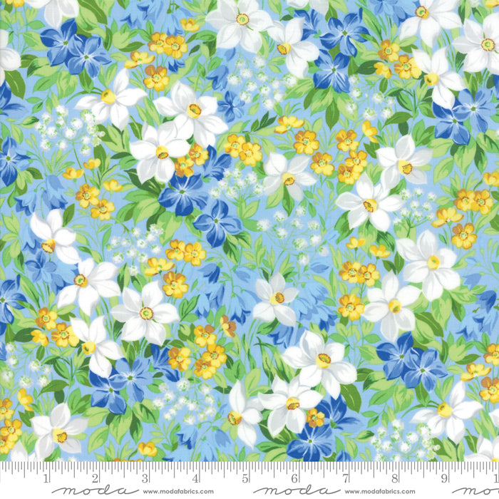 Summer Breeze V Light Blue - Floral