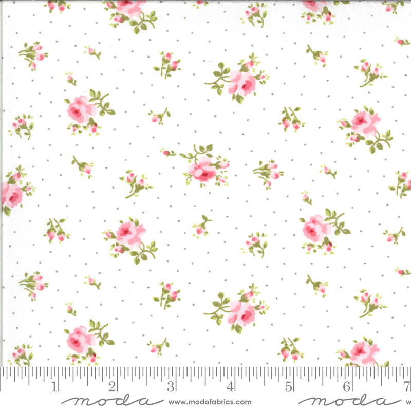 Sophie Medium Floral Linen