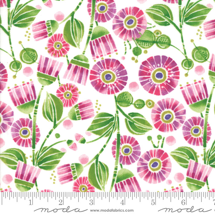 Sweet Pea Lily Lily White - allover floral